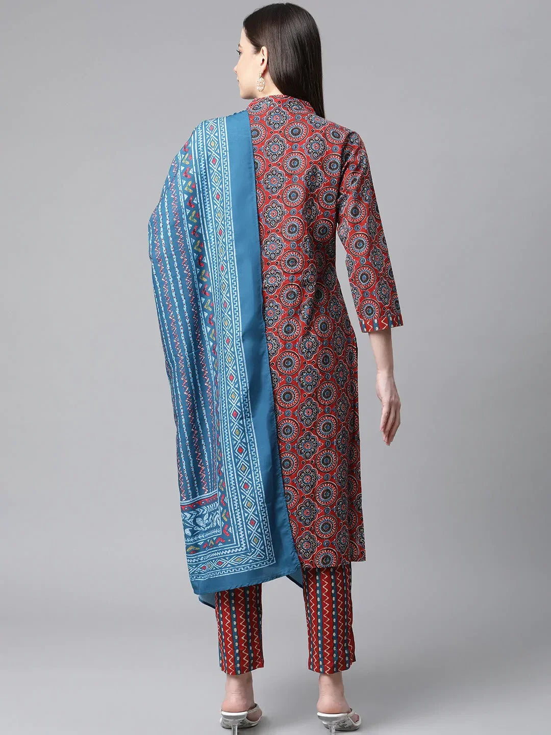 Jompers Women's Maroon & Blue Printed Regular Pure Cotton Kurta with Trousers & With Dupatta | Grocsy
