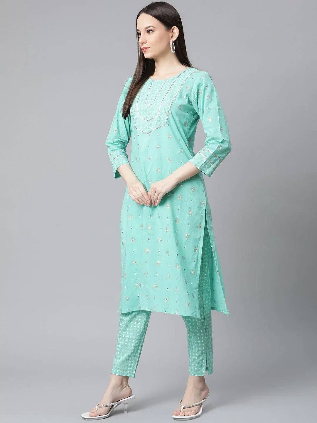Jompers Women's Green Floral Printed Regular Pure Cotton Kurta with Trousers & With Dupatta | Grocsy