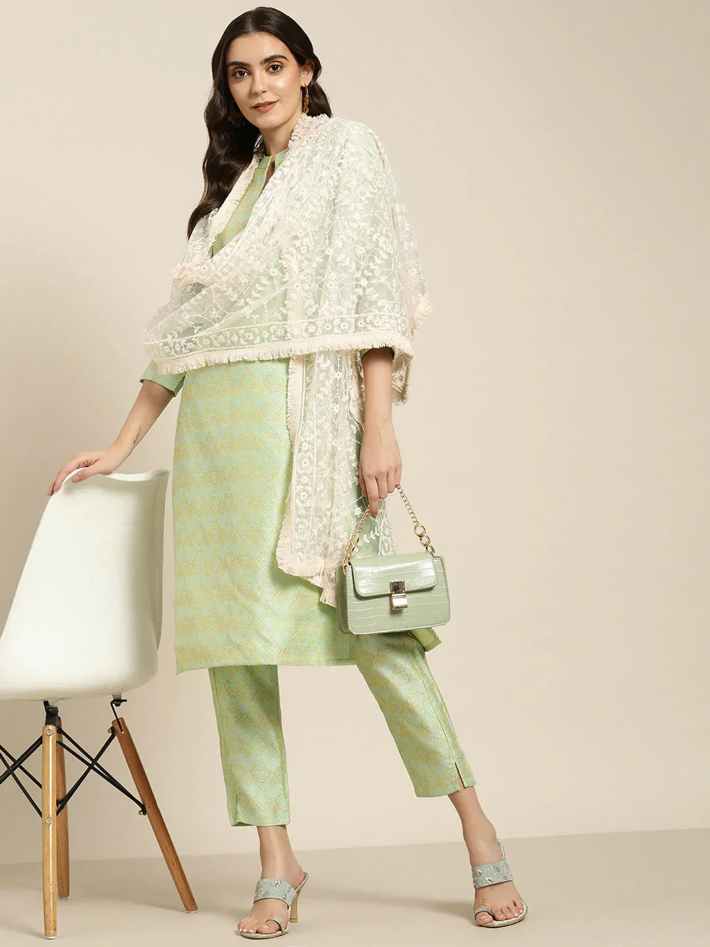 Jompers Women's Green Jacquard Woven Design Straight Kurta Trousers & Chikankari Dupatta | Grocsy