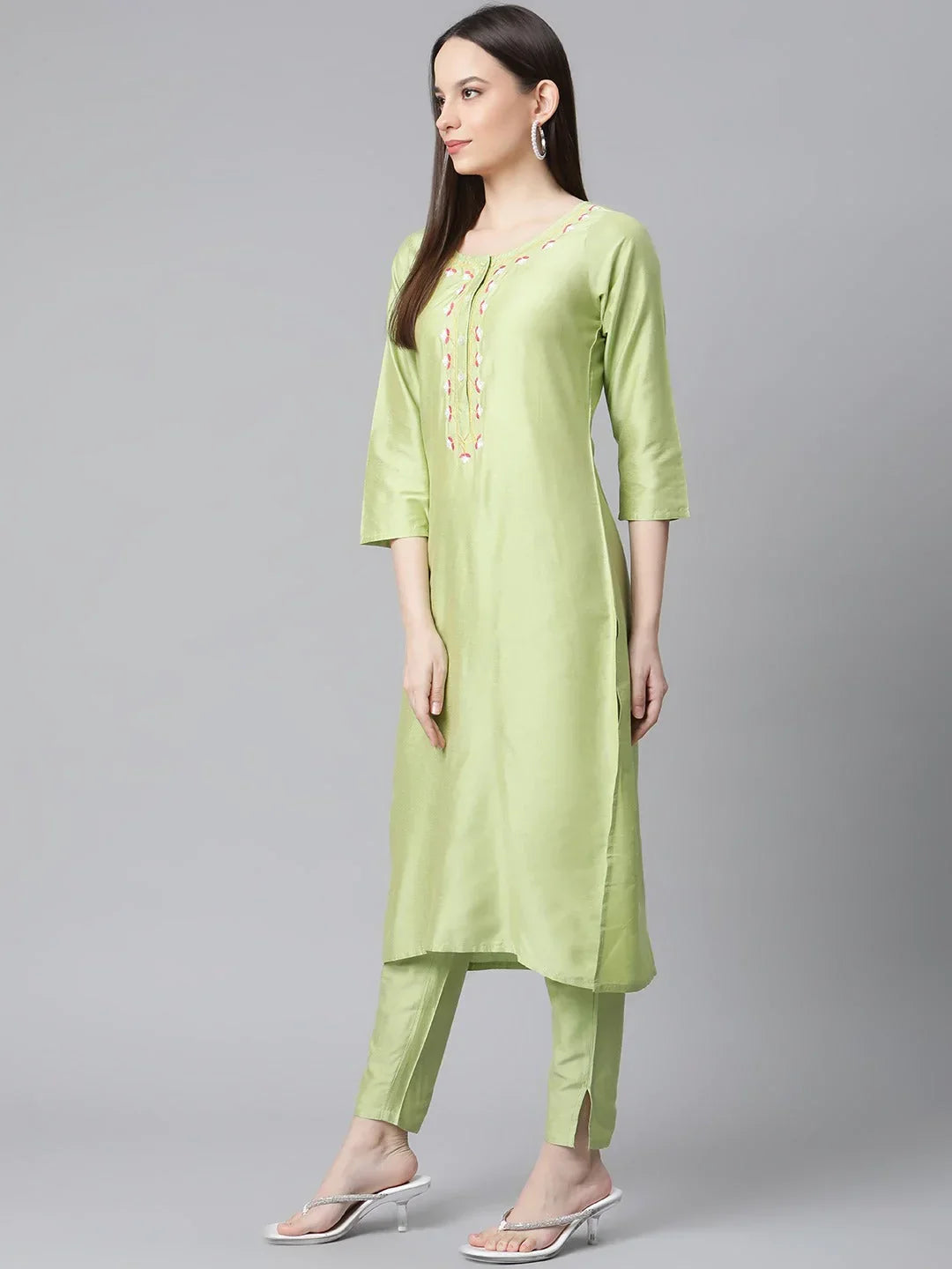 Jompers Women's Green Embroidered Regular Kurta with Trousers & With Dupatta | Grocsy