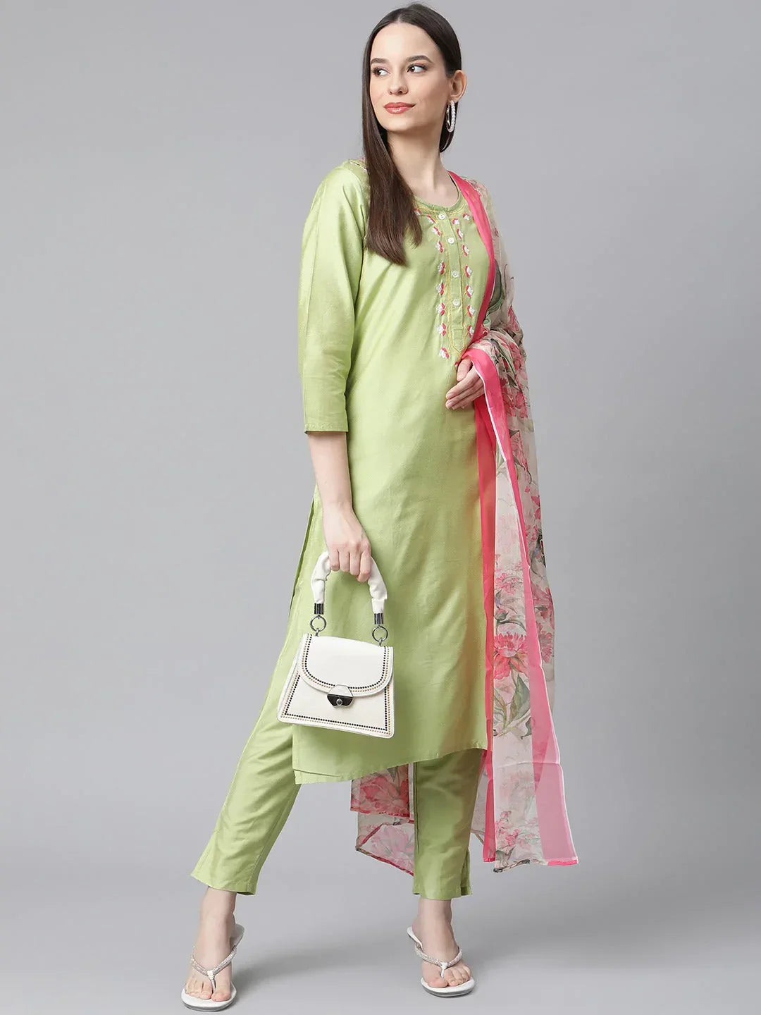 Jompers Women's Green Embroidered Regular Kurta with Trousers & With Dupatta | Grocsy