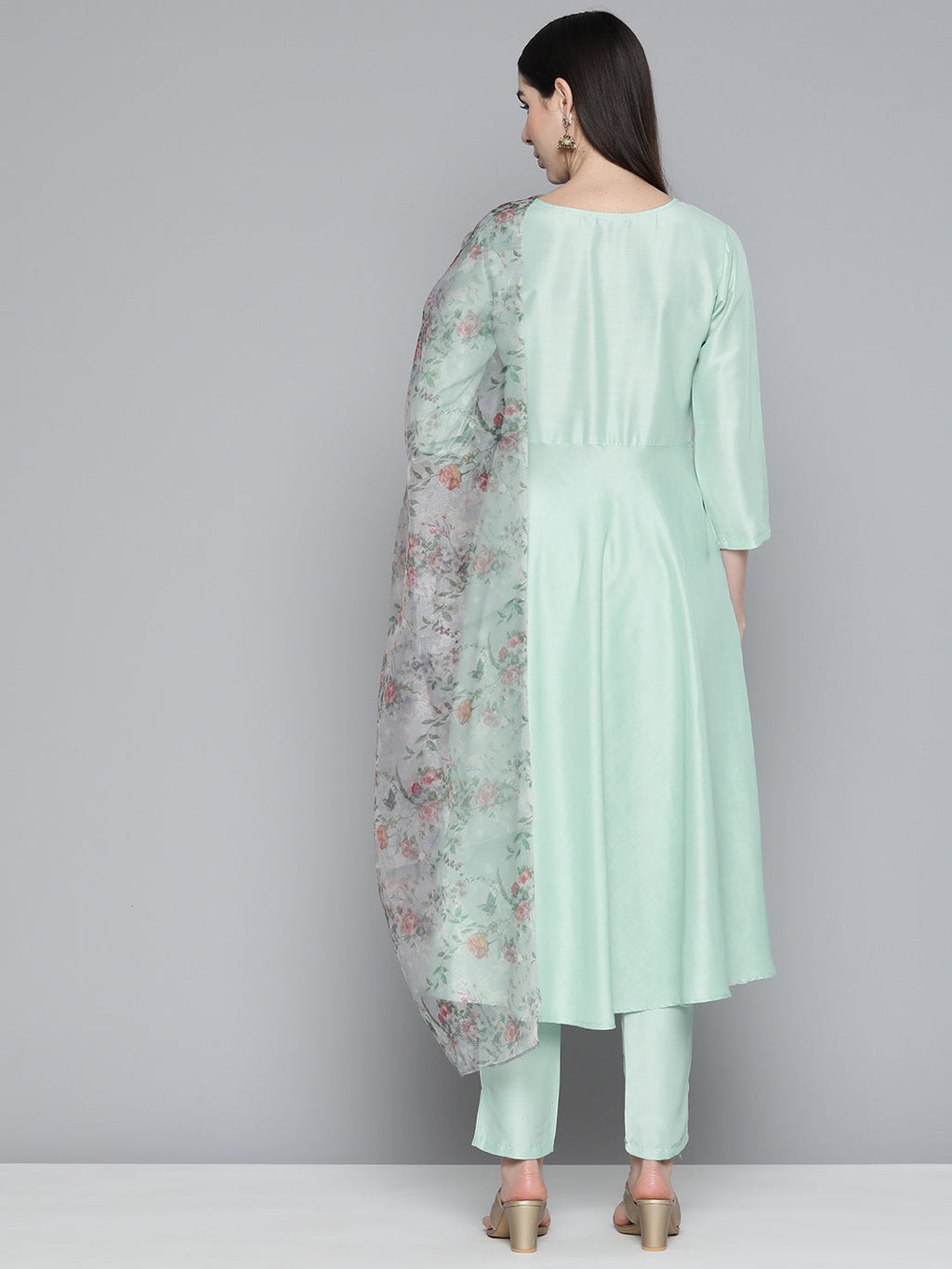 Jompers Women's Green Floral Embroidered Mirror Work Kurta with Trousers & With Dupatta | Grocsy