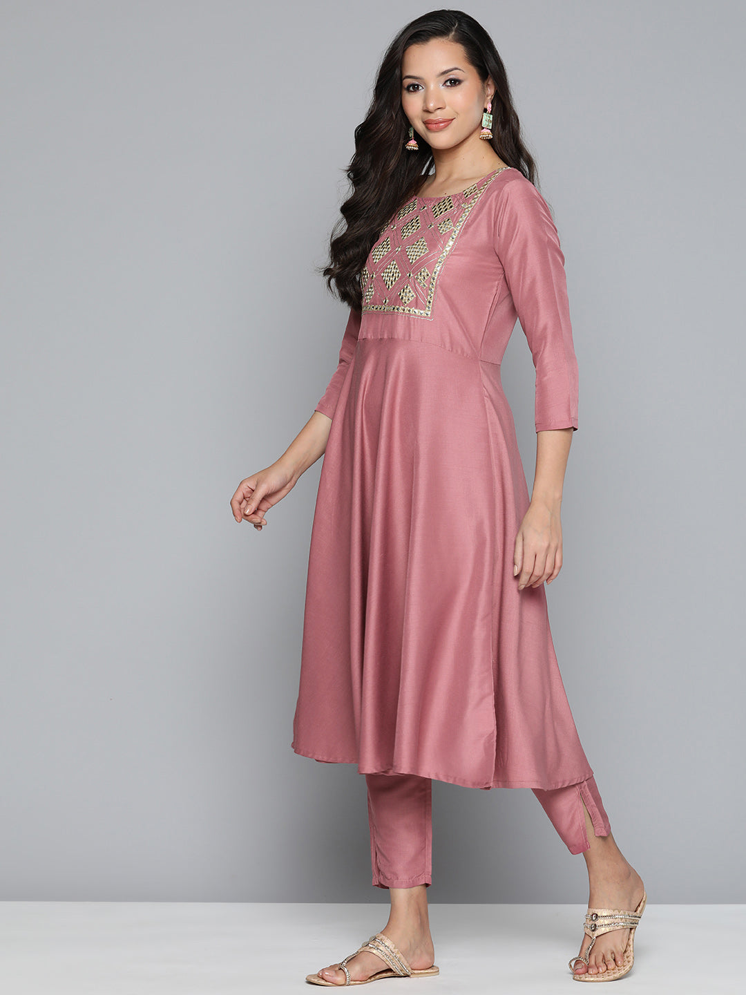 Jompers Women's Pink Floral Embroidered Mirror Work Kurta with Trousers & With Dupatta | Grocsy