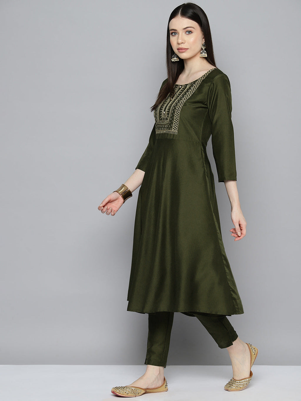 Jompers Women's Sequin, zari embroidered flared kurta with pants and dupatta - Green | Grocsy