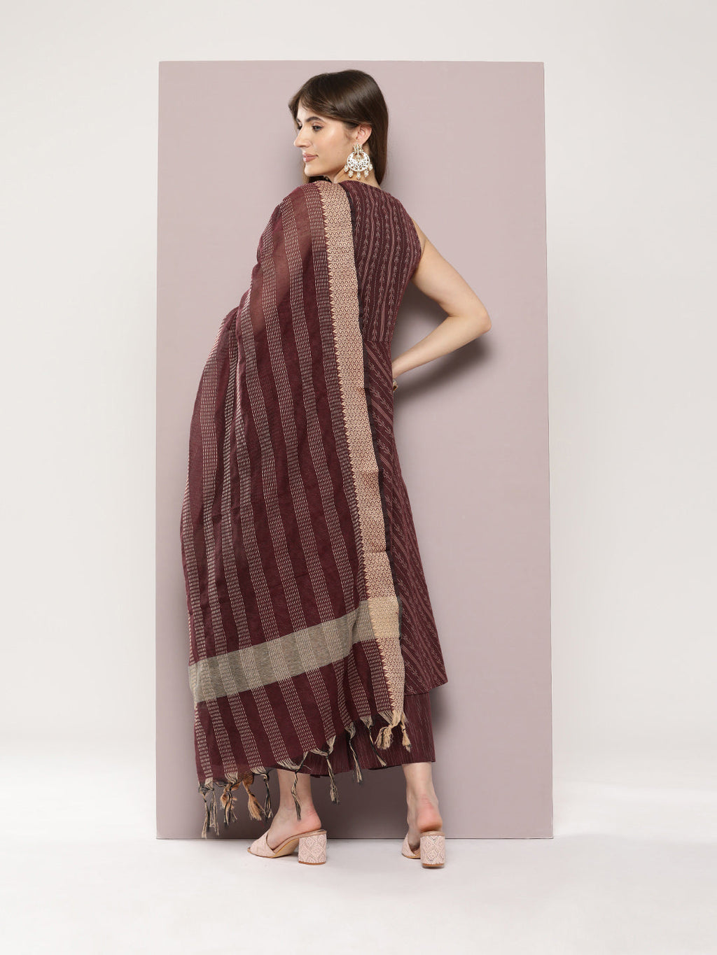 Jompers Women's Jacquard flared kurta palazzo dupatta set - Maroon | Grocsy