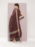 Jompers Women's Jacquard flared kurta palazzo dupatta set - Maroon | Grocsy