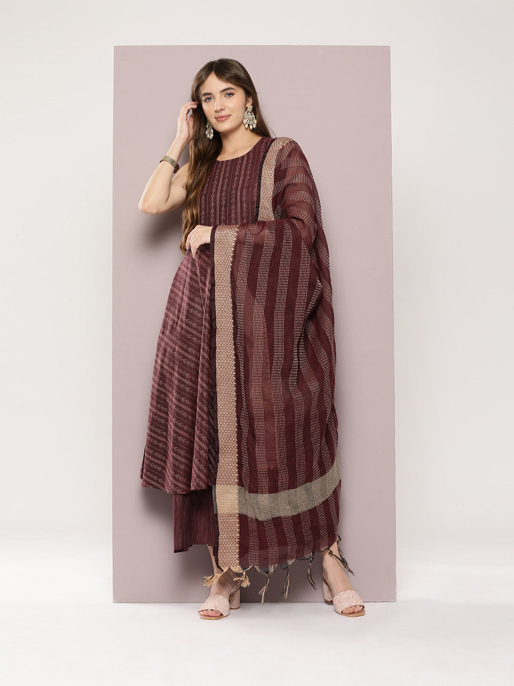 Jompers Women's Jacquard flared kurta palazzo dupatta set - Maroon | Grocsy