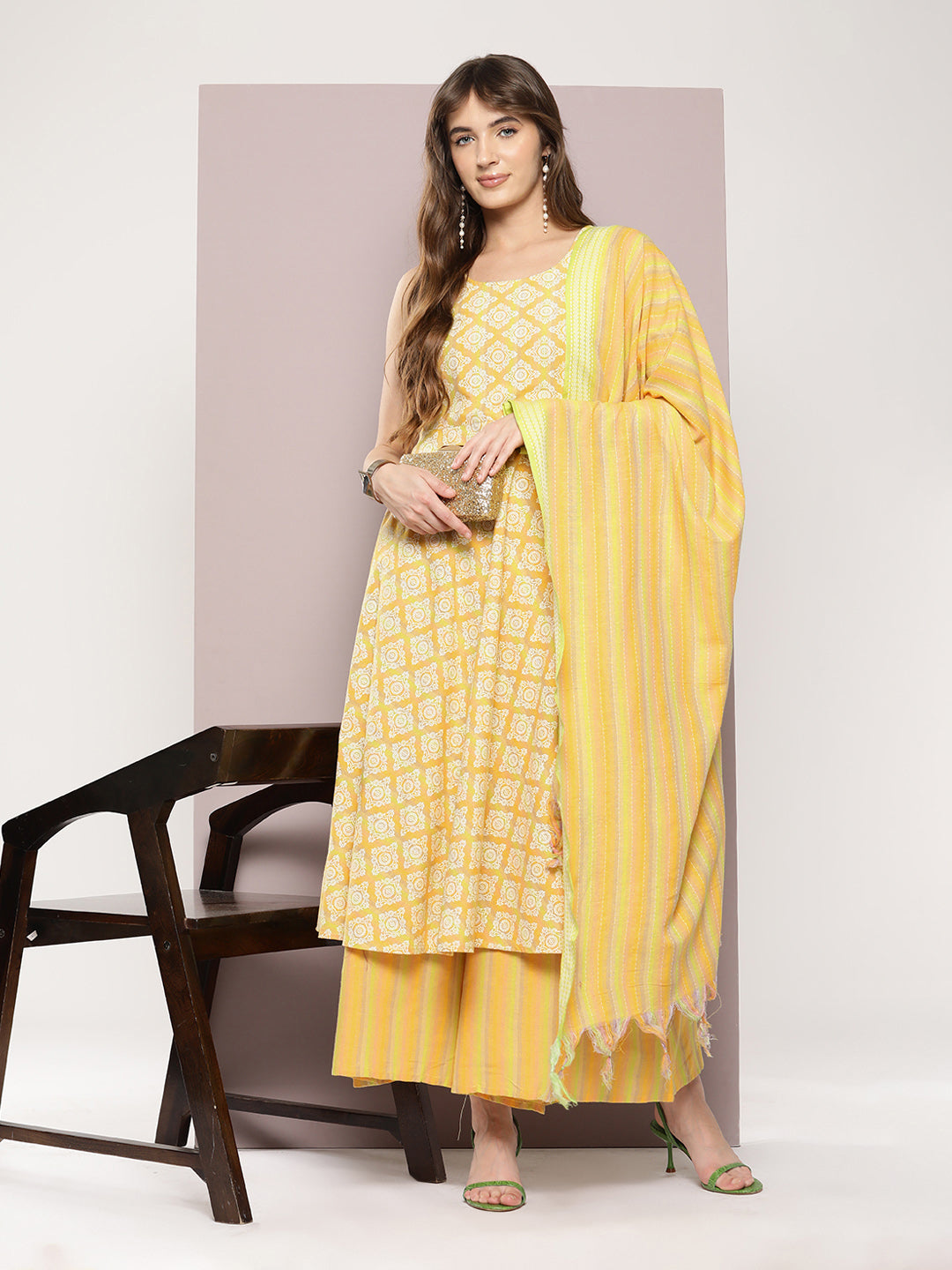 Jompers Women's Printed flared kurta palazzo dupatta set - Yellow | Grocsy