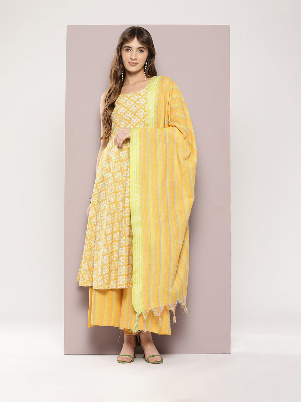 Jompers Women's Printed flared kurta palazzo dupatta set - Yellow | Grocsy