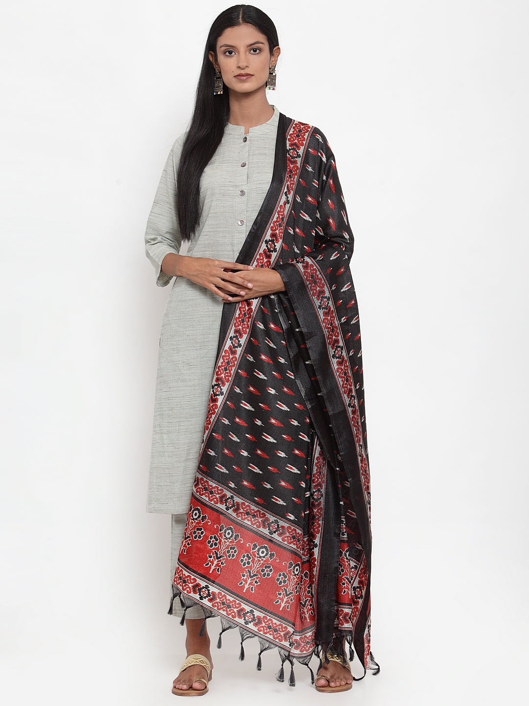 Jompers Women Grey Solid Kurta with Trousers & Dupatta | Grocsy