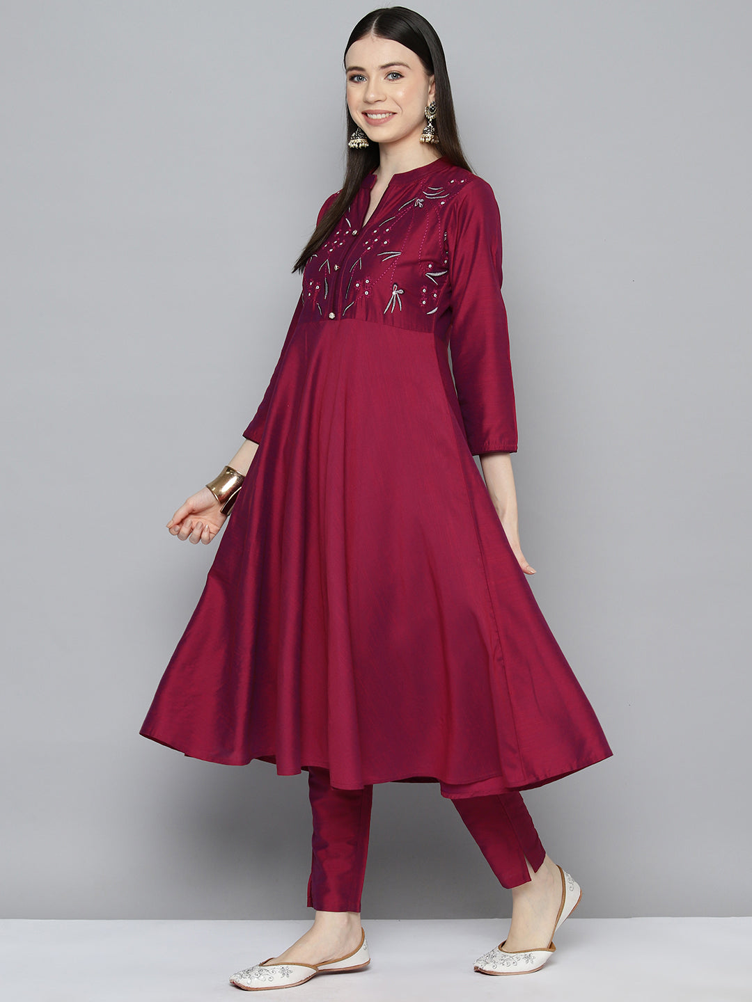 Jompers Women's Embroidered Cotton Silk Flared kurta,pant with dupatta set - Pink | Grocsy