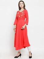 Jompers Women Peach embroidered Flaired Kurta | Grocsy