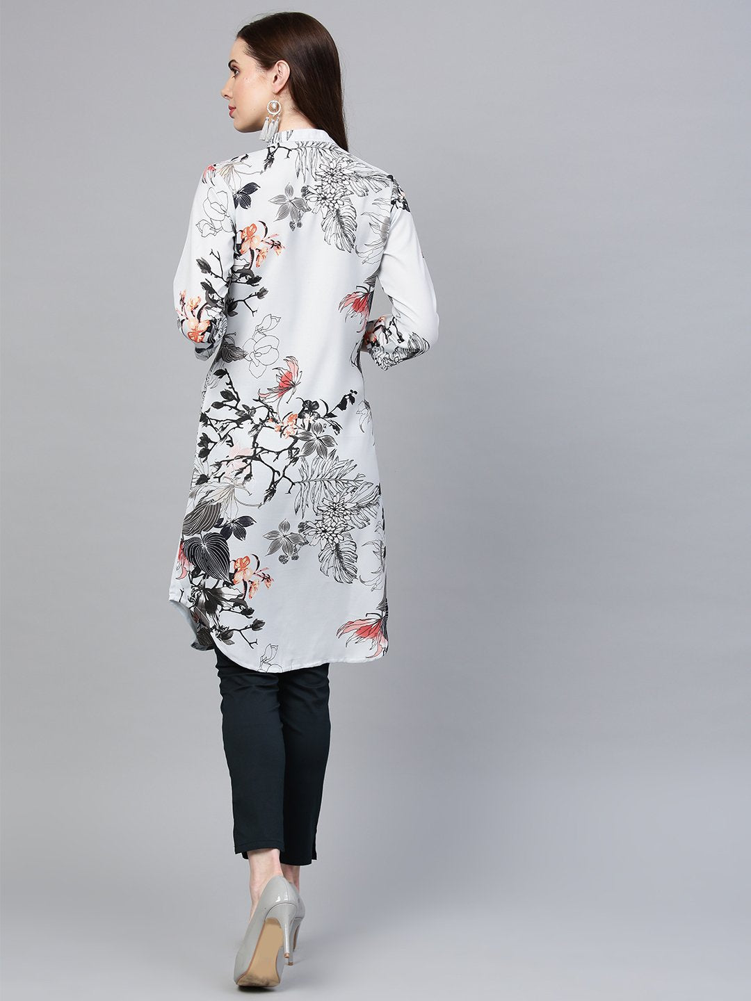 Jompers Women Blue & Black Printed Summer-cool A-line Kurta | Grocsy