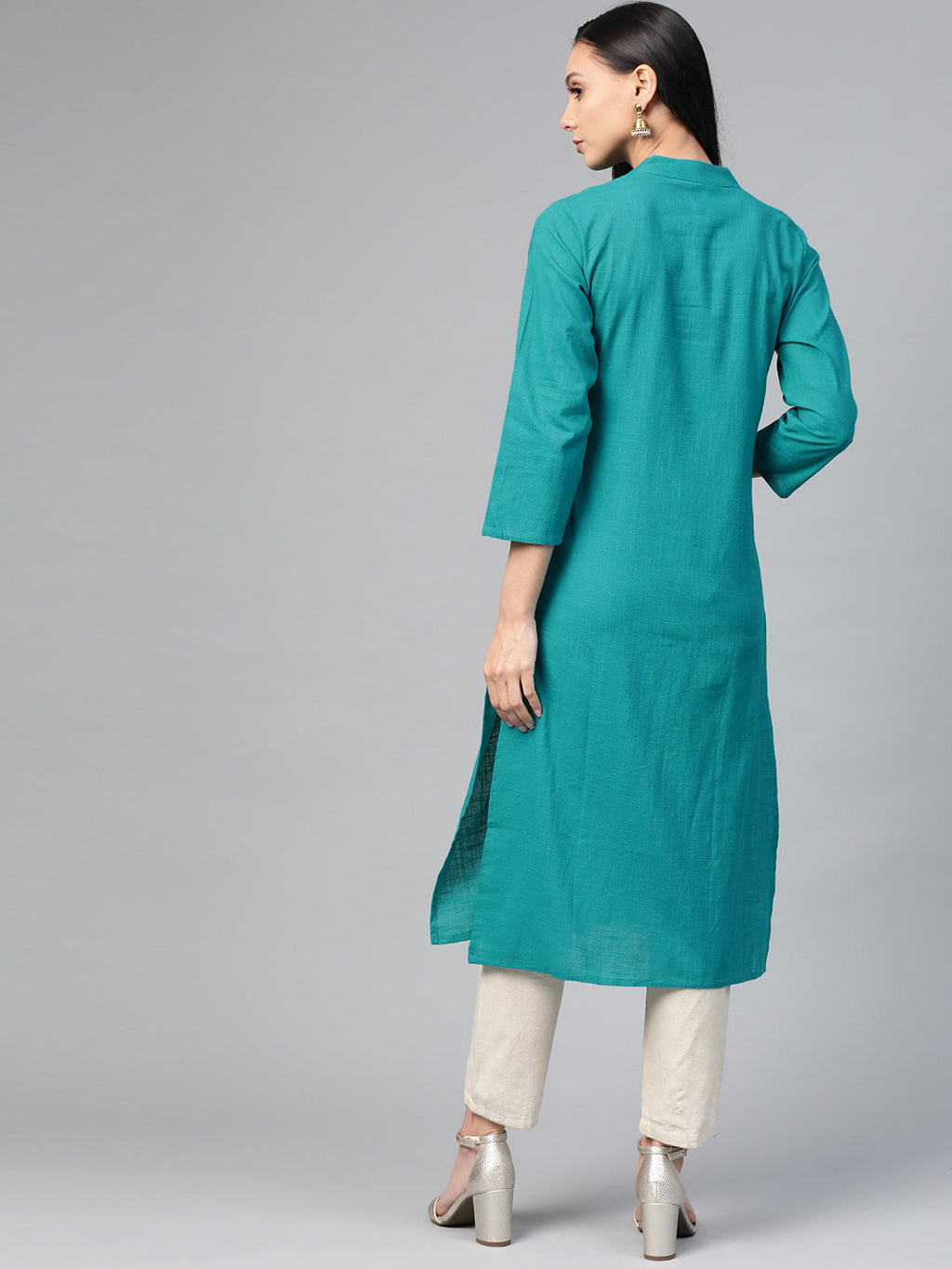 Jompers Women Green Embroidered Detail Straight Kurta | Grocsy