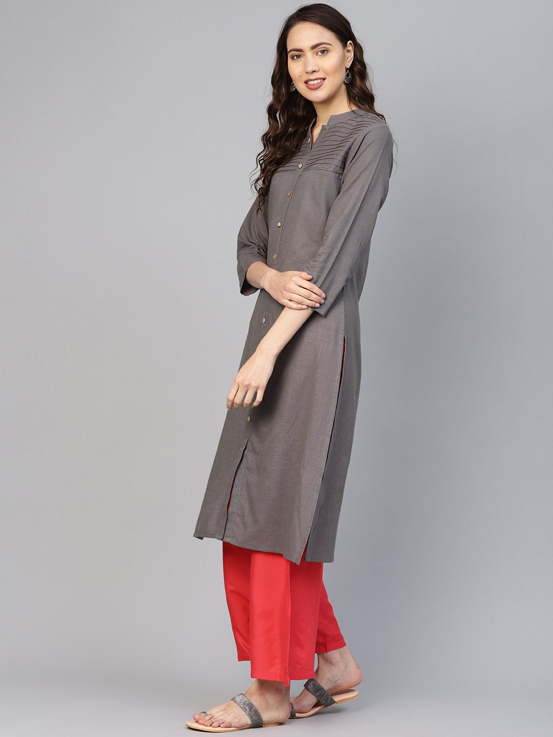 Jompers Women Grey Cotton Straight Kurta with Pintucks | Grocsy