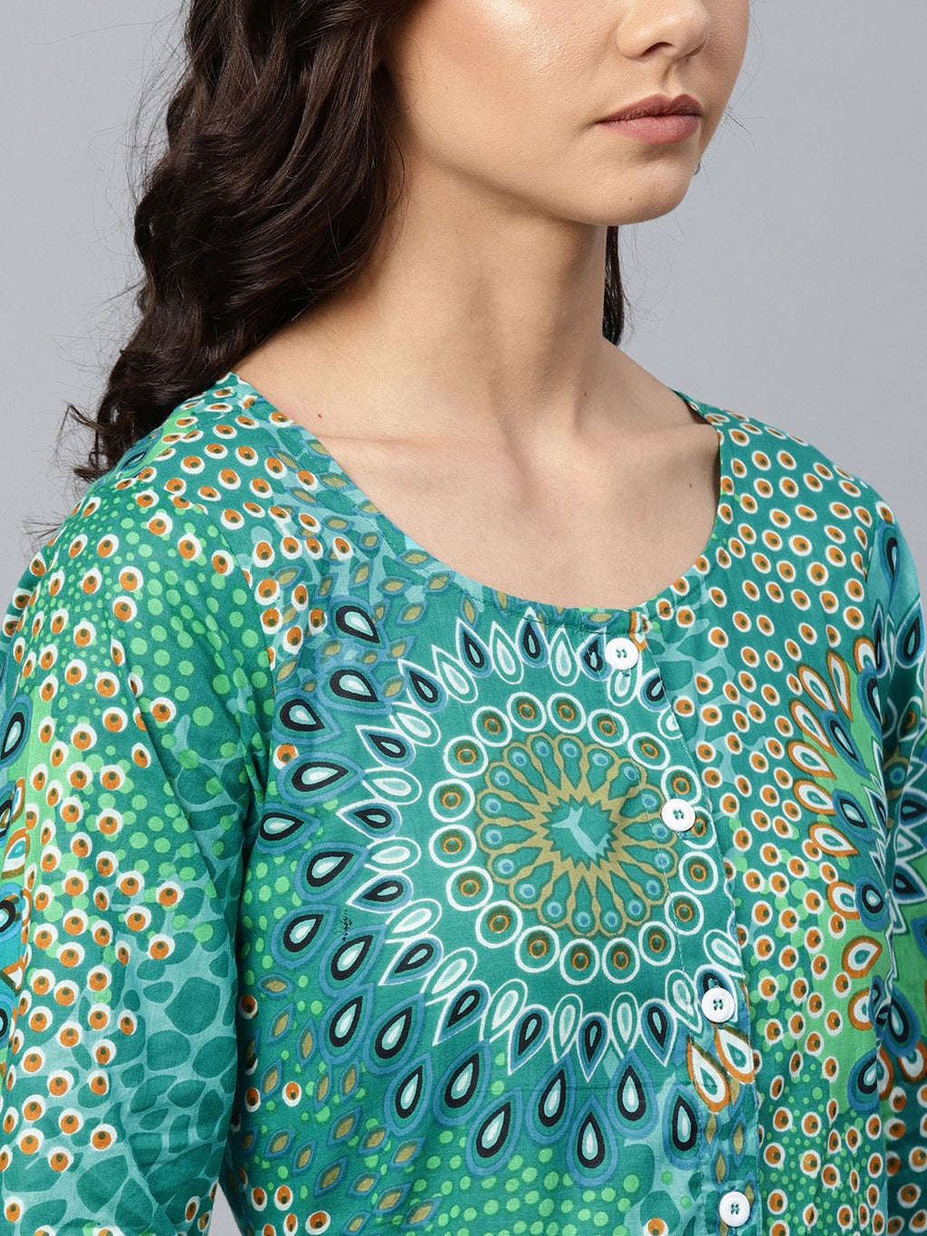 Jompers Women Green & White Printed Flared Kurta | Grocsy