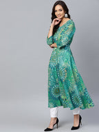 Jompers Women Green & White Printed Flared Kurta | Grocsy