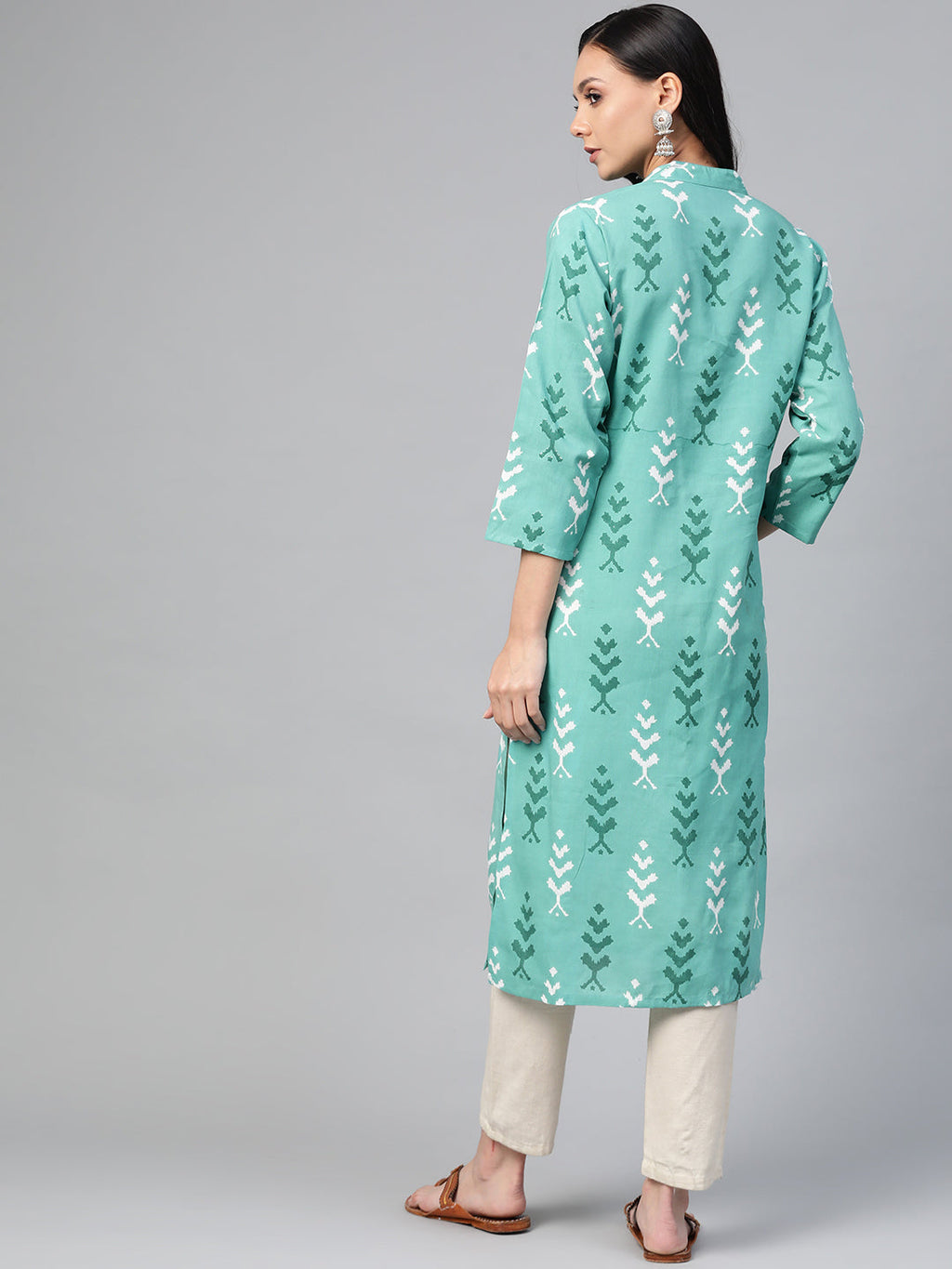 Jompers Women Green & White Ikkat Print Straight Kurta | Grocsy