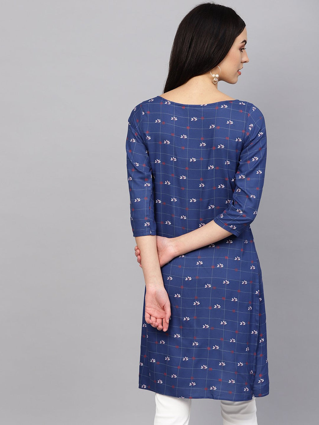 Jompers Women Blue & Off-White Checked Straight Kurta | Grocsy