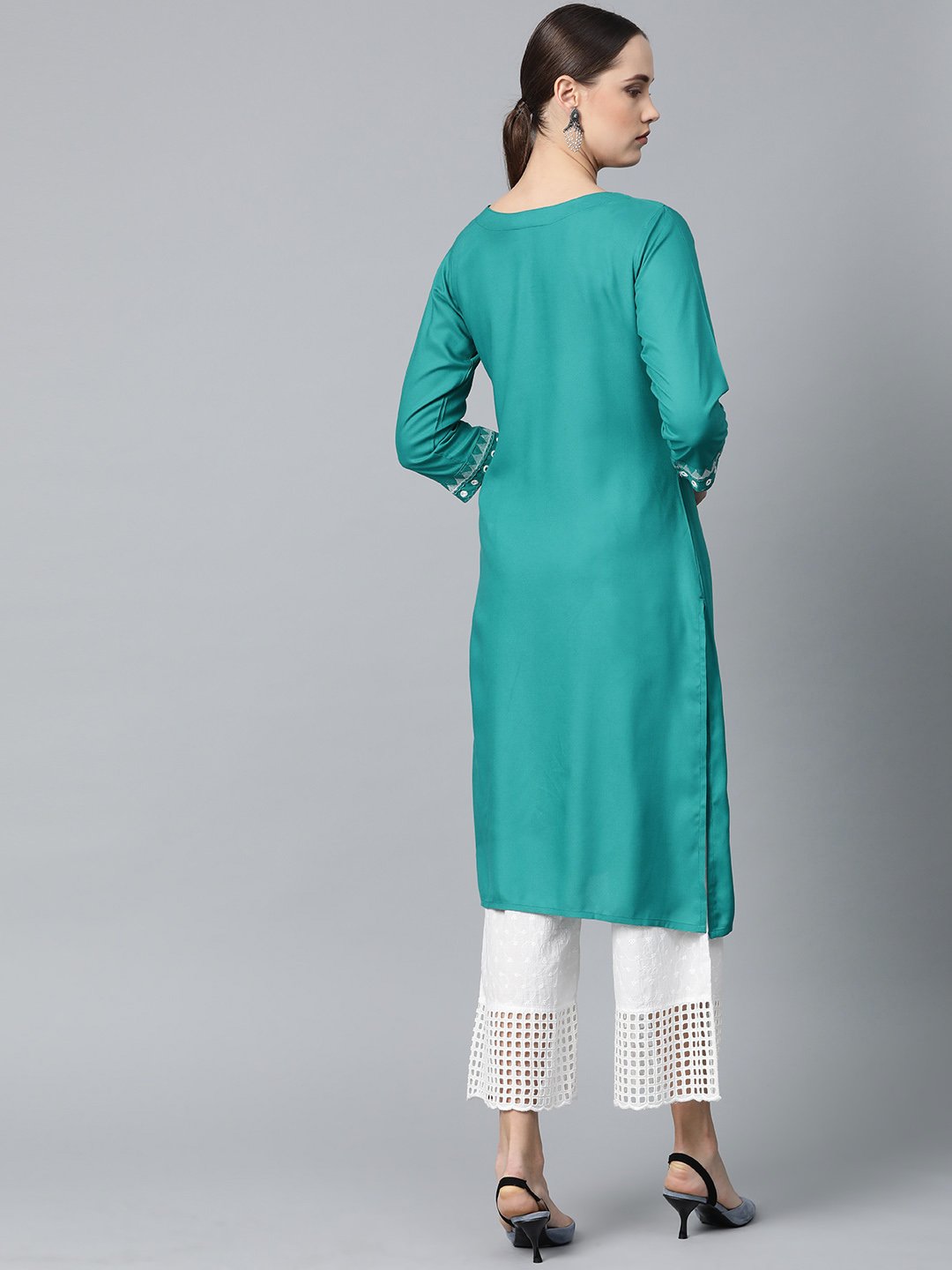 Jompers Women Rama Green Embroidered Straight Kurta | Grocsy