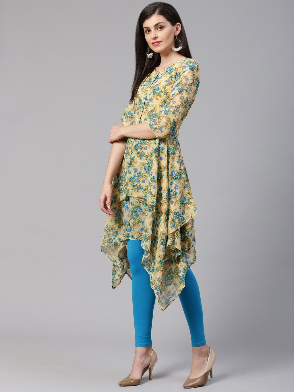 Jompers Women Beige & Blue Floral Printed A-Line Kurta | Grocsy