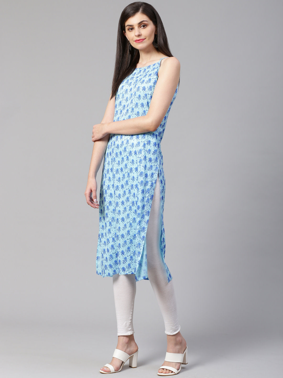 Jompers Women Blue Printed Straight Kurta | Grocsy