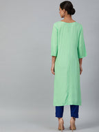 Jompers Women Green & Pink Yoke Embroidered Straight Kurta | Grocsy
