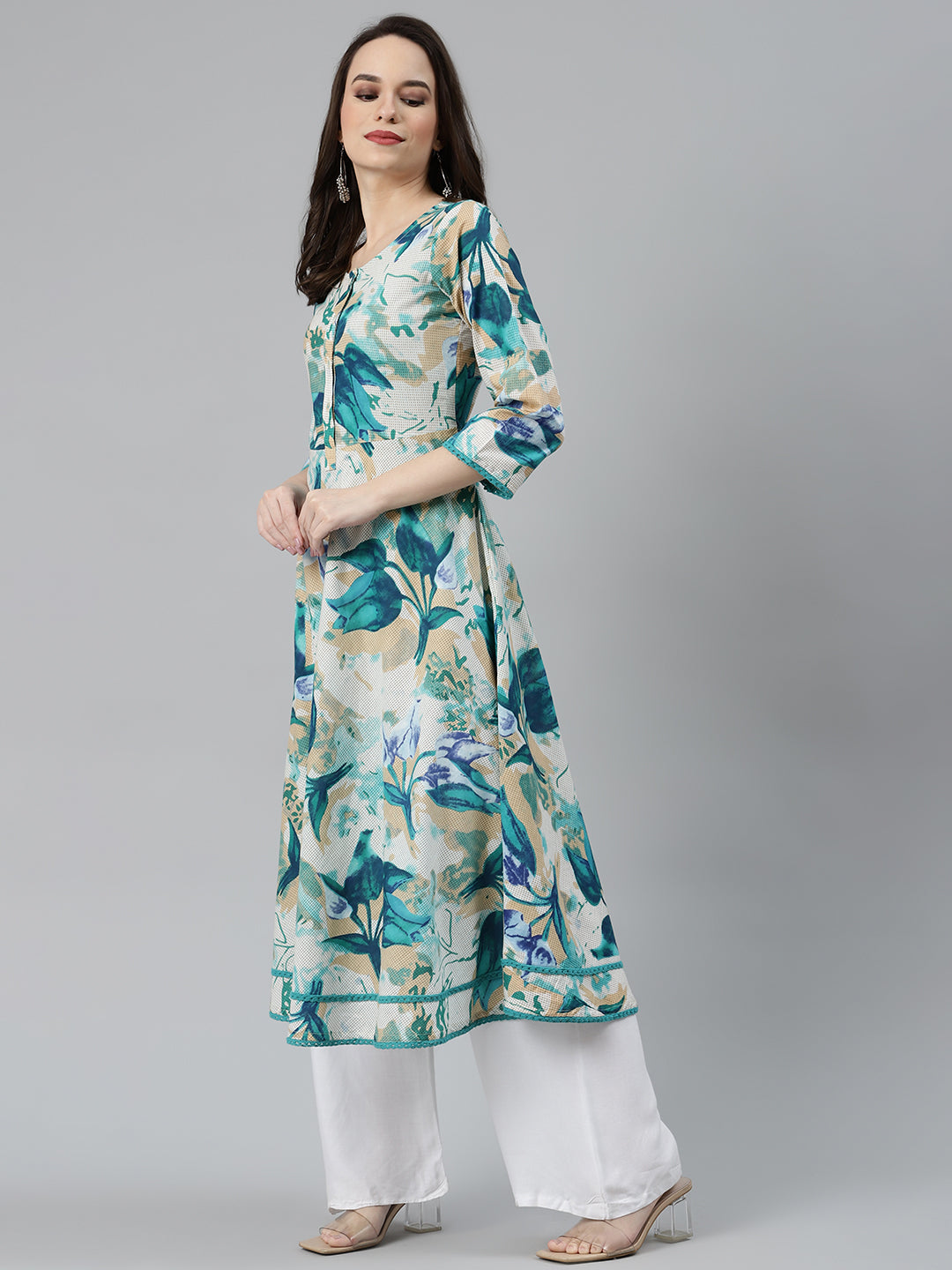 Jompers Women Off White & Blue Floral Printed Floral Anarkali Kurta | Grocsy