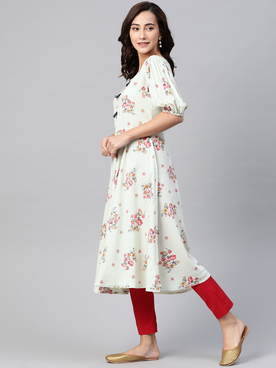 Jompers Women Green & Red Floral Printed A-Line Kurta | Grocsy
