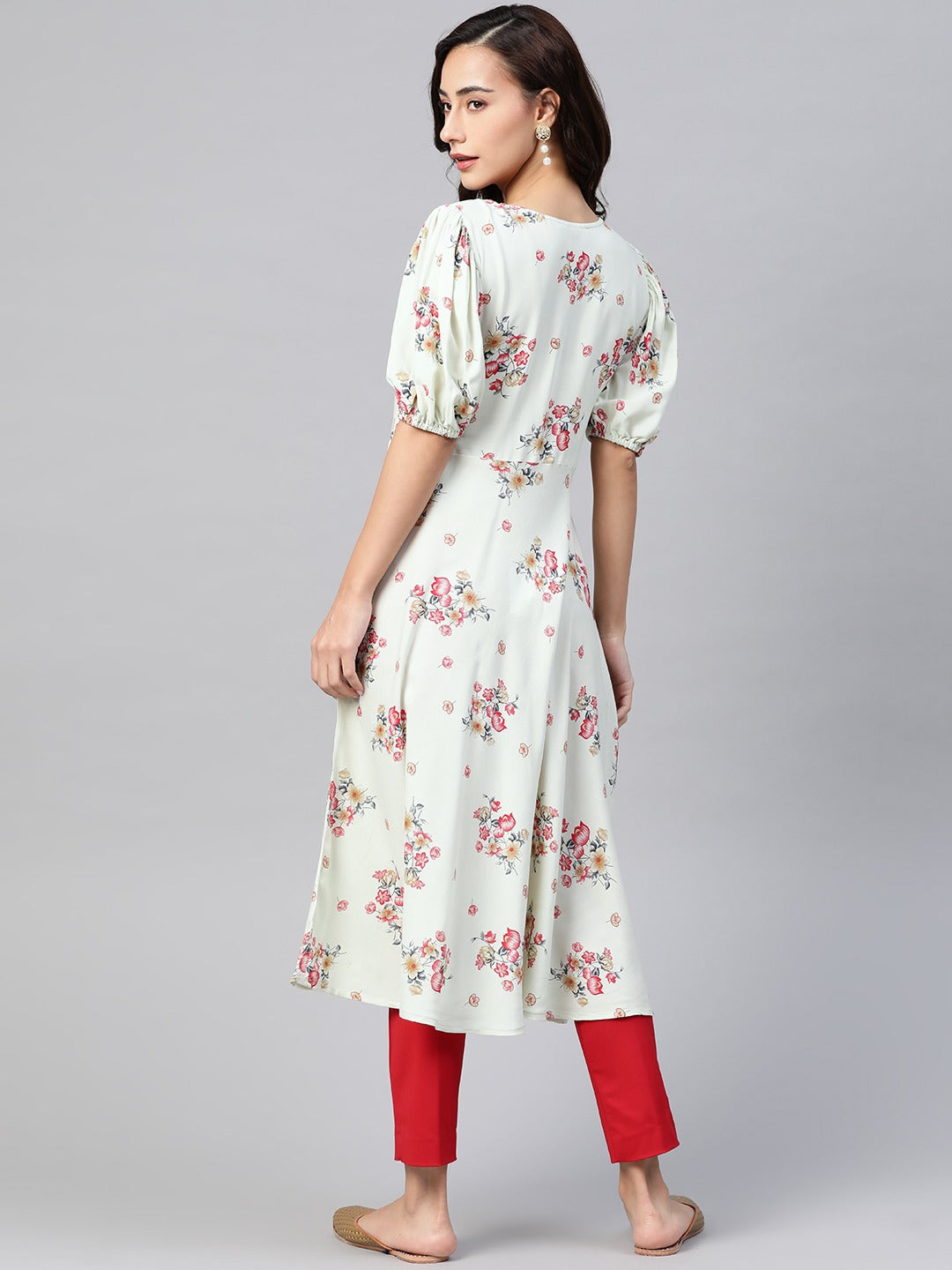 Jompers Women Green & Red Floral Printed A-Line Kurta | Grocsy