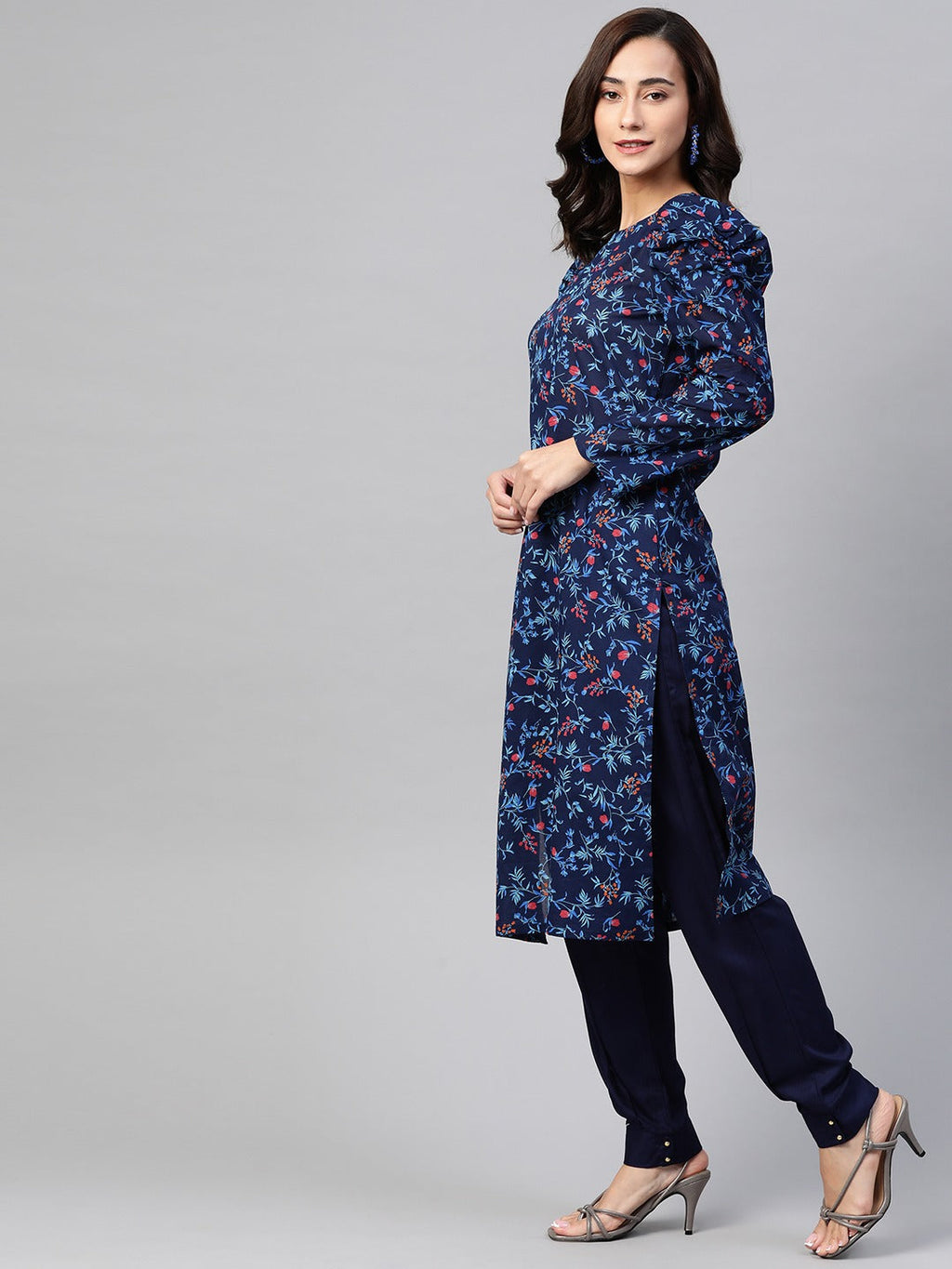 Jompers Women Navy Blue & Red Floral Printed Floral Straight Kurta | Grocsy