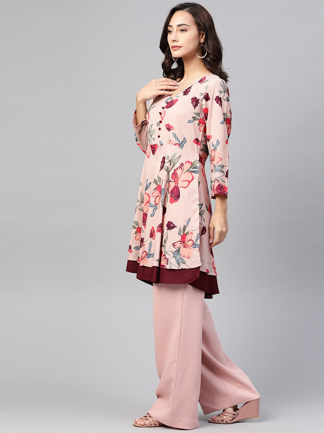Jompers Women Peach & Maroon Floral Printed Floral Flared Kurta | Grocsy