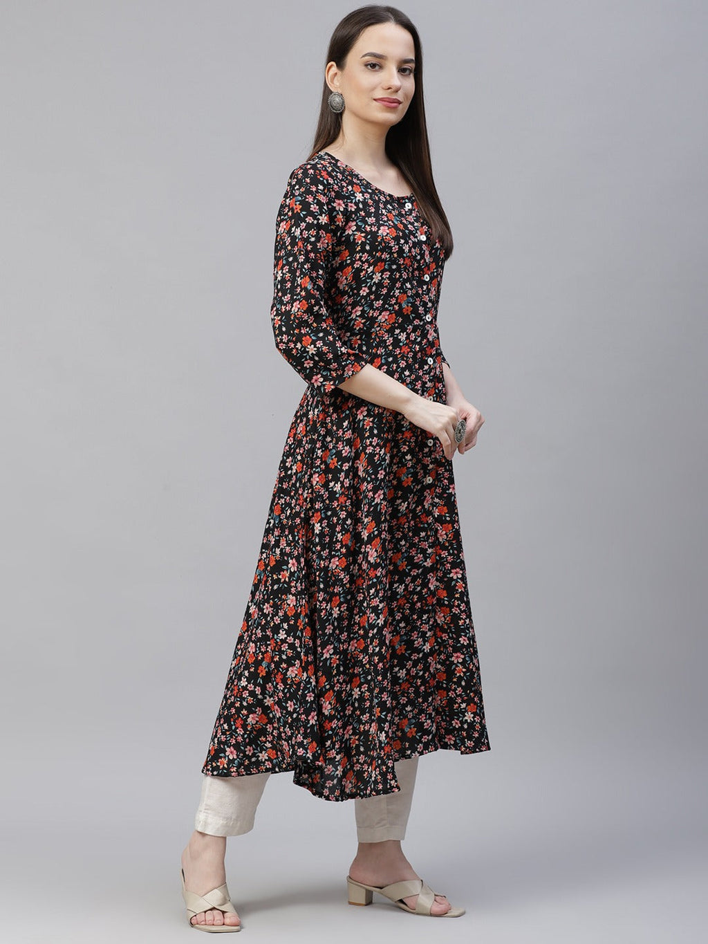 Jompers Women Black & Orange Floral Printed Floral Kurta (Black) | Grocsy