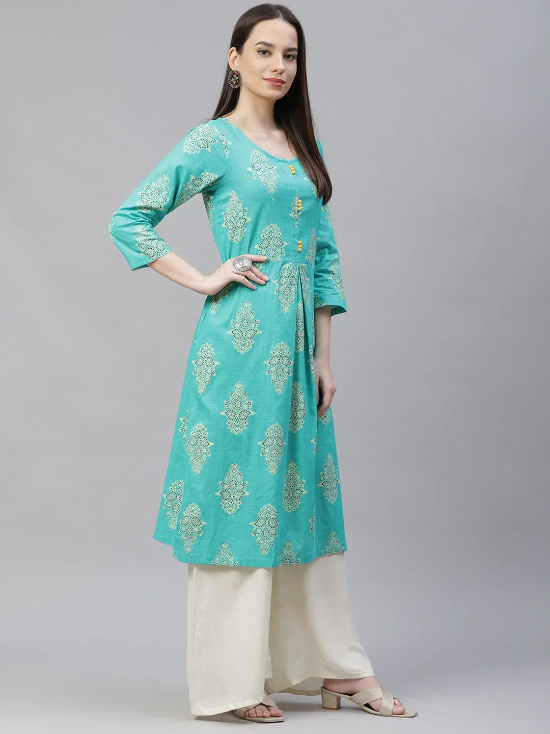 Jompers Women's Sea Green & Yellow Ethnic Motifs Printed Block Print Kurta with Box Pleate | Grocsy