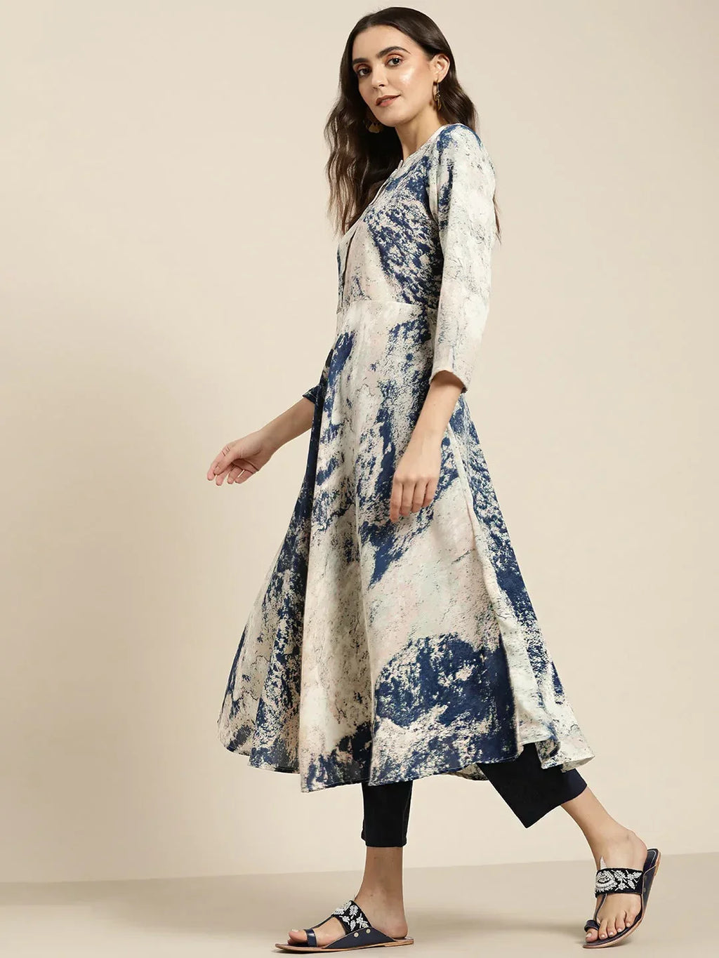 Jompers Women's Navy Blue & Pink Printed Anarkali Kurta | Grocsy