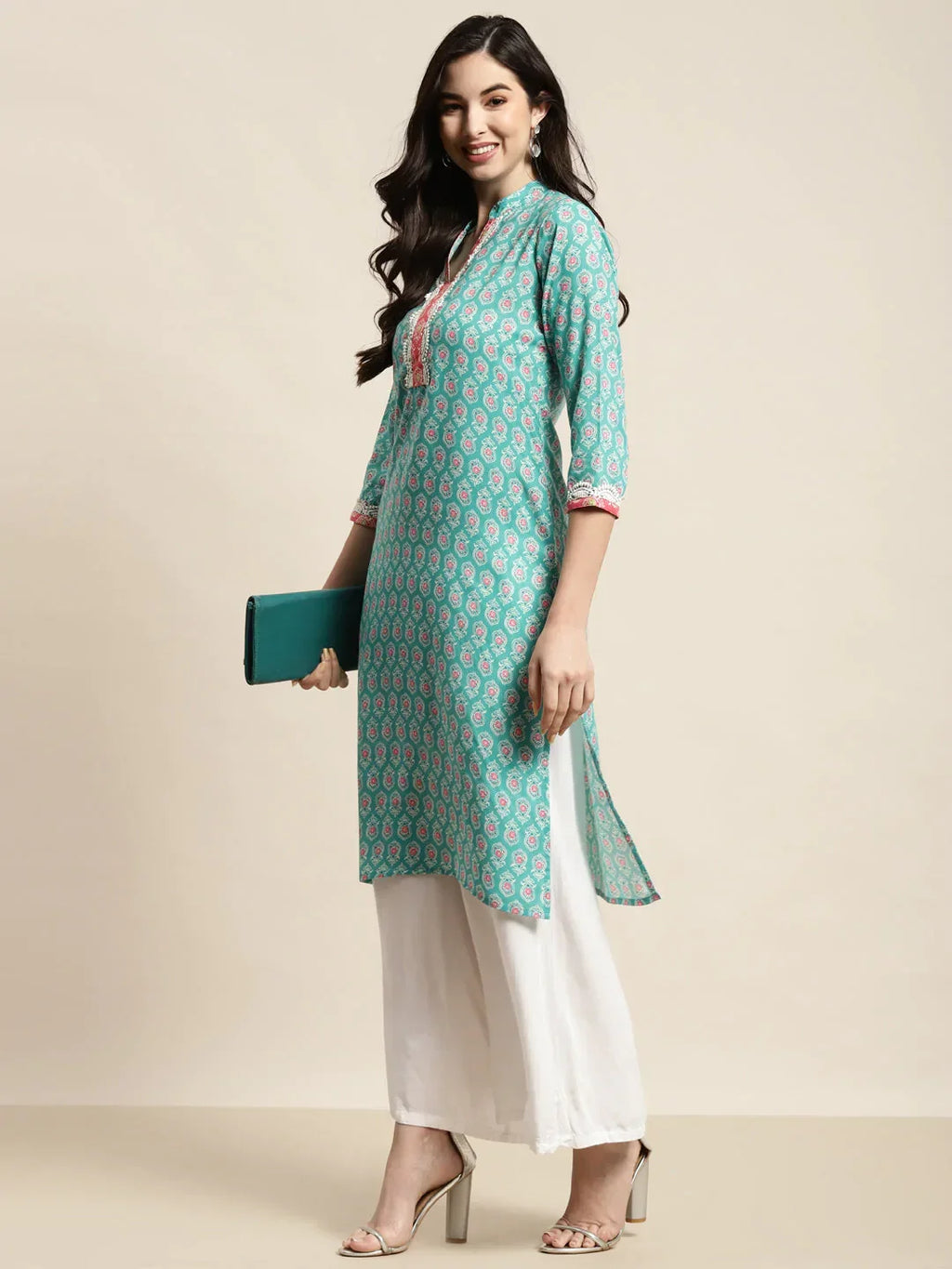 Jompers Women's Ethnic Motifs Thread Work Kurta - Blue | Grocsy