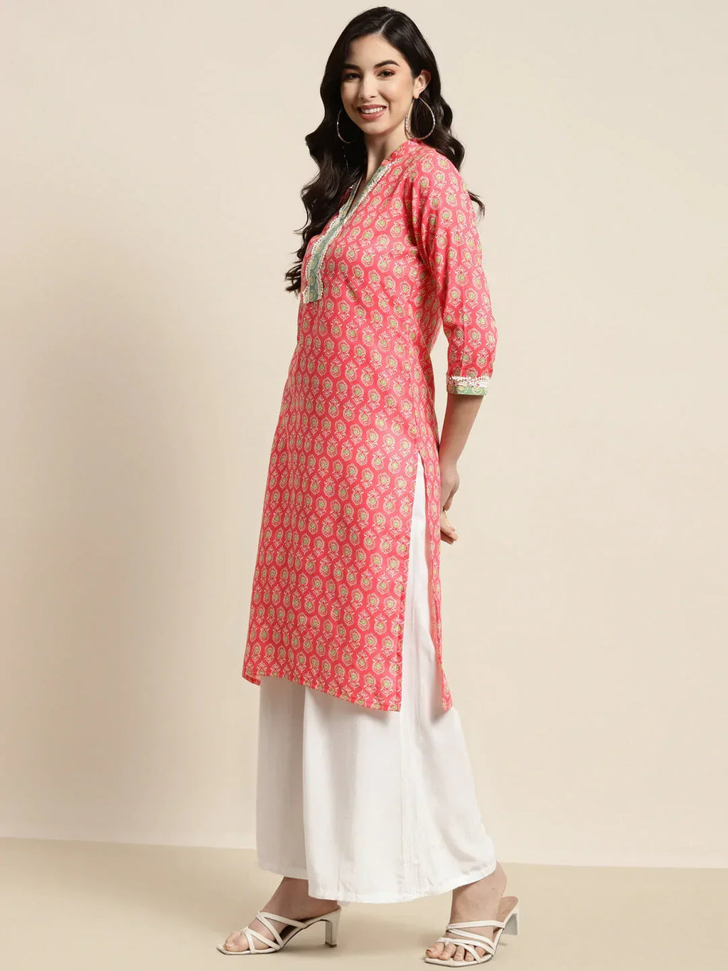 Jompers Women's Ethnic Motifs Thread Work Kurta - Pink | Grocsy
