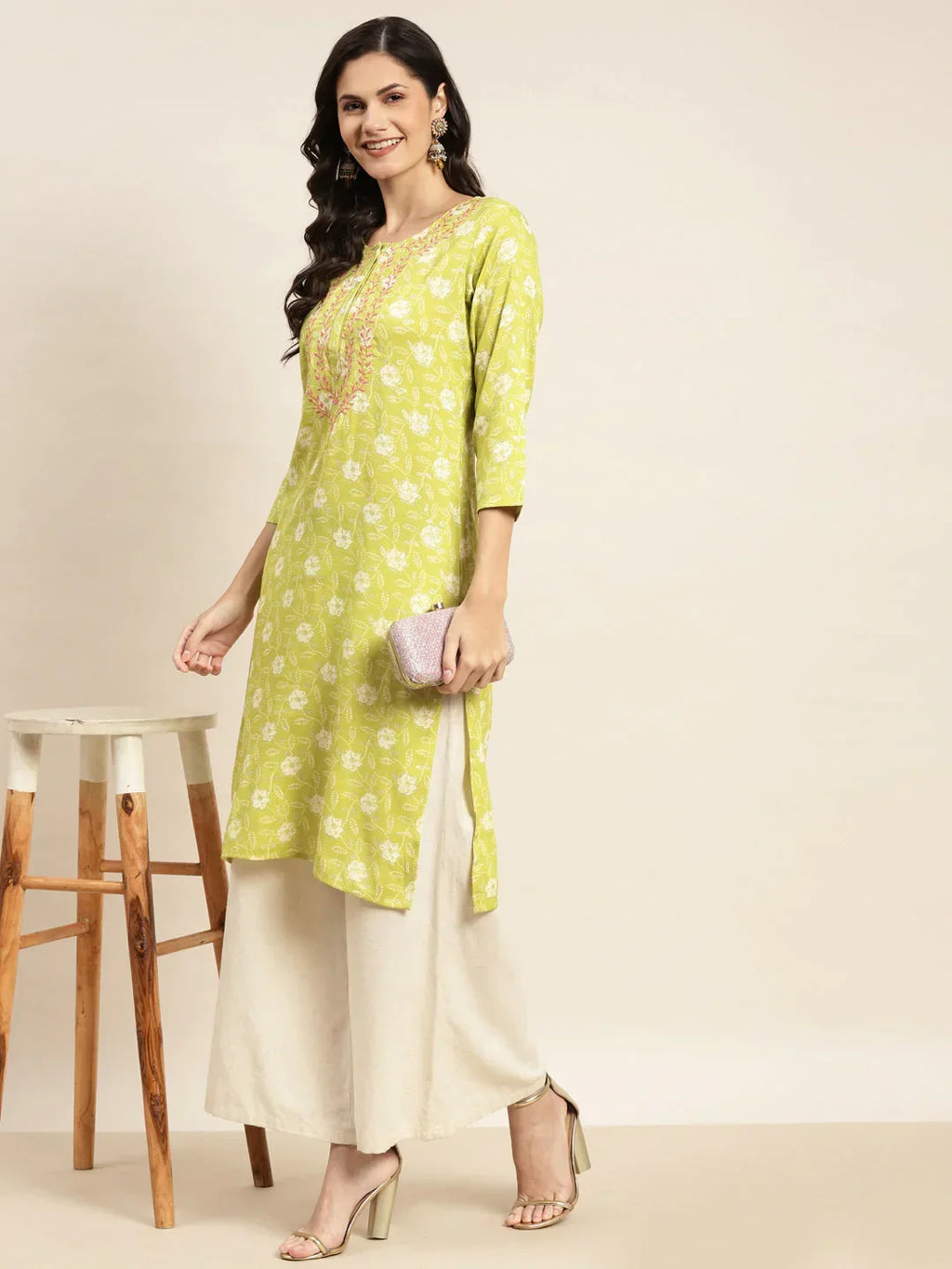 Jompers Women's Floral Printed Embroidered Detail Kurta - Green | Grocsy
