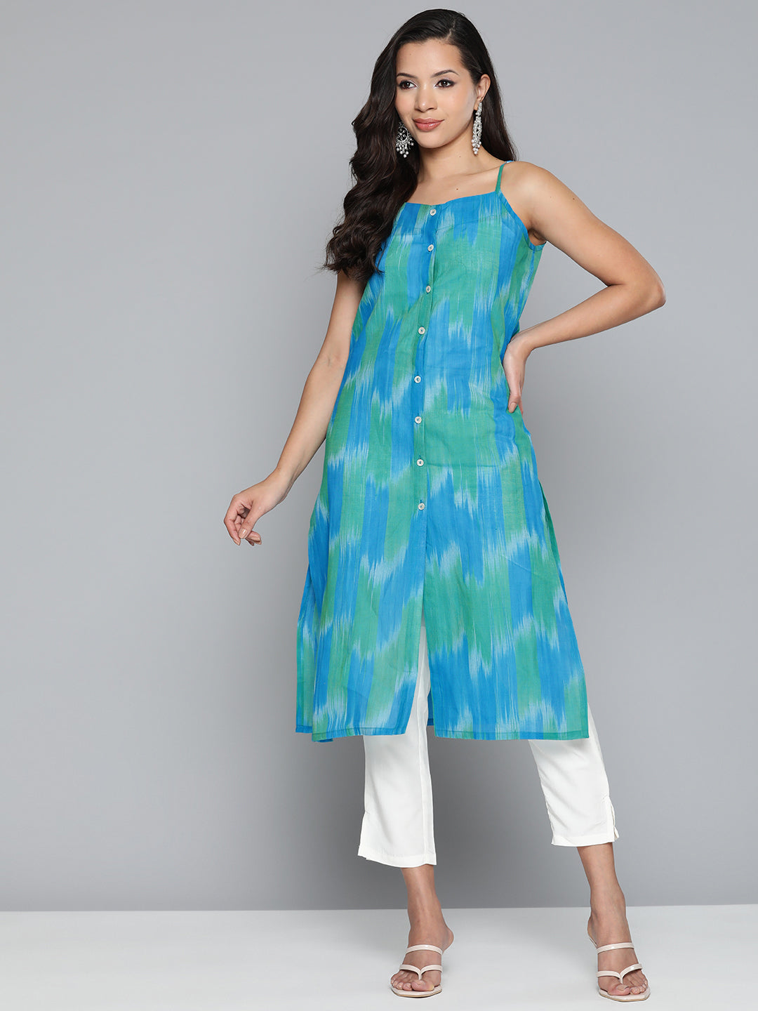 Jompers Women's Pure Cotton Blue Ikkat Kurta | Grocsy