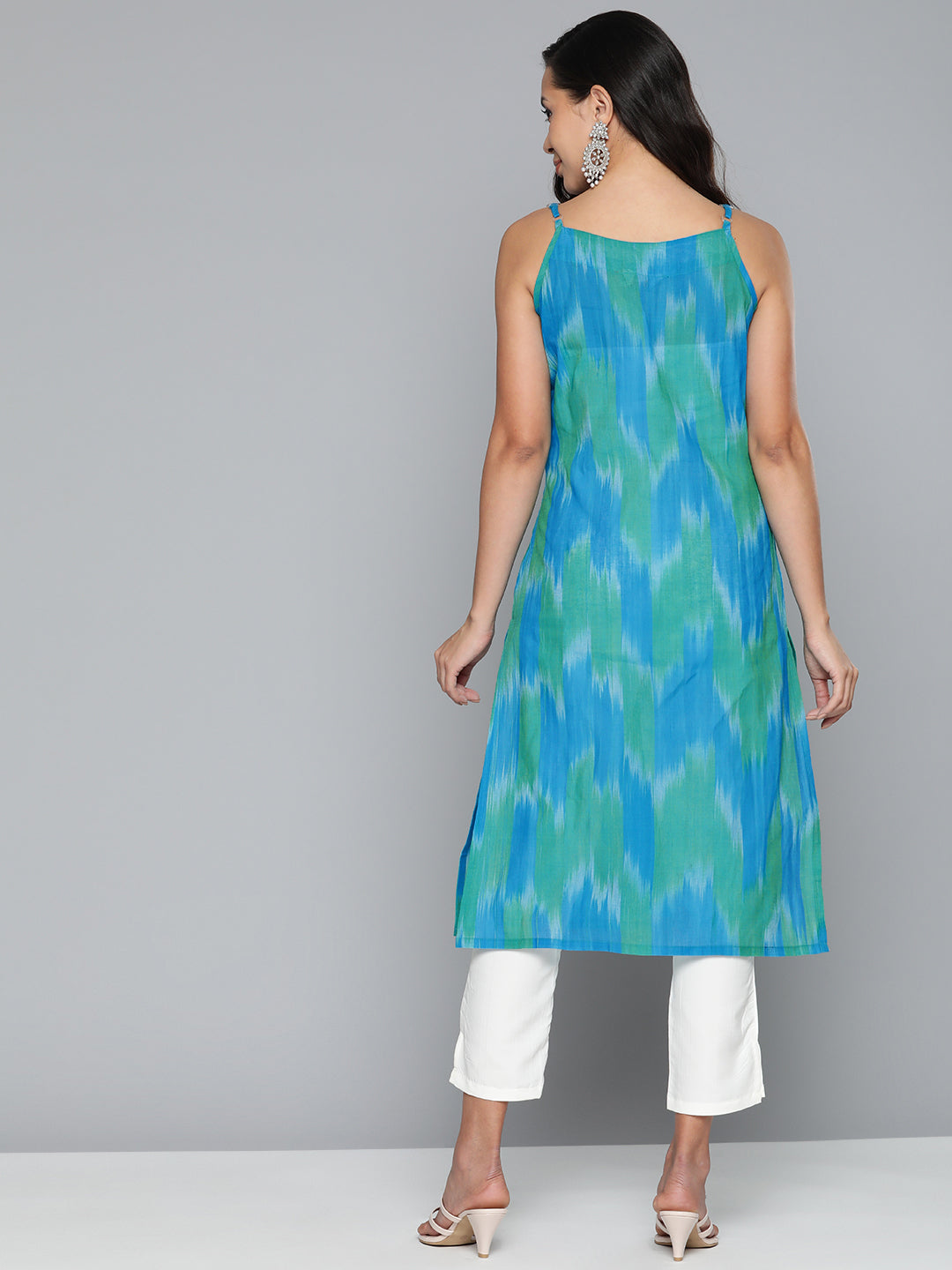 Jompers Women's Pure Cotton Blue Ikkat Kurta | Grocsy