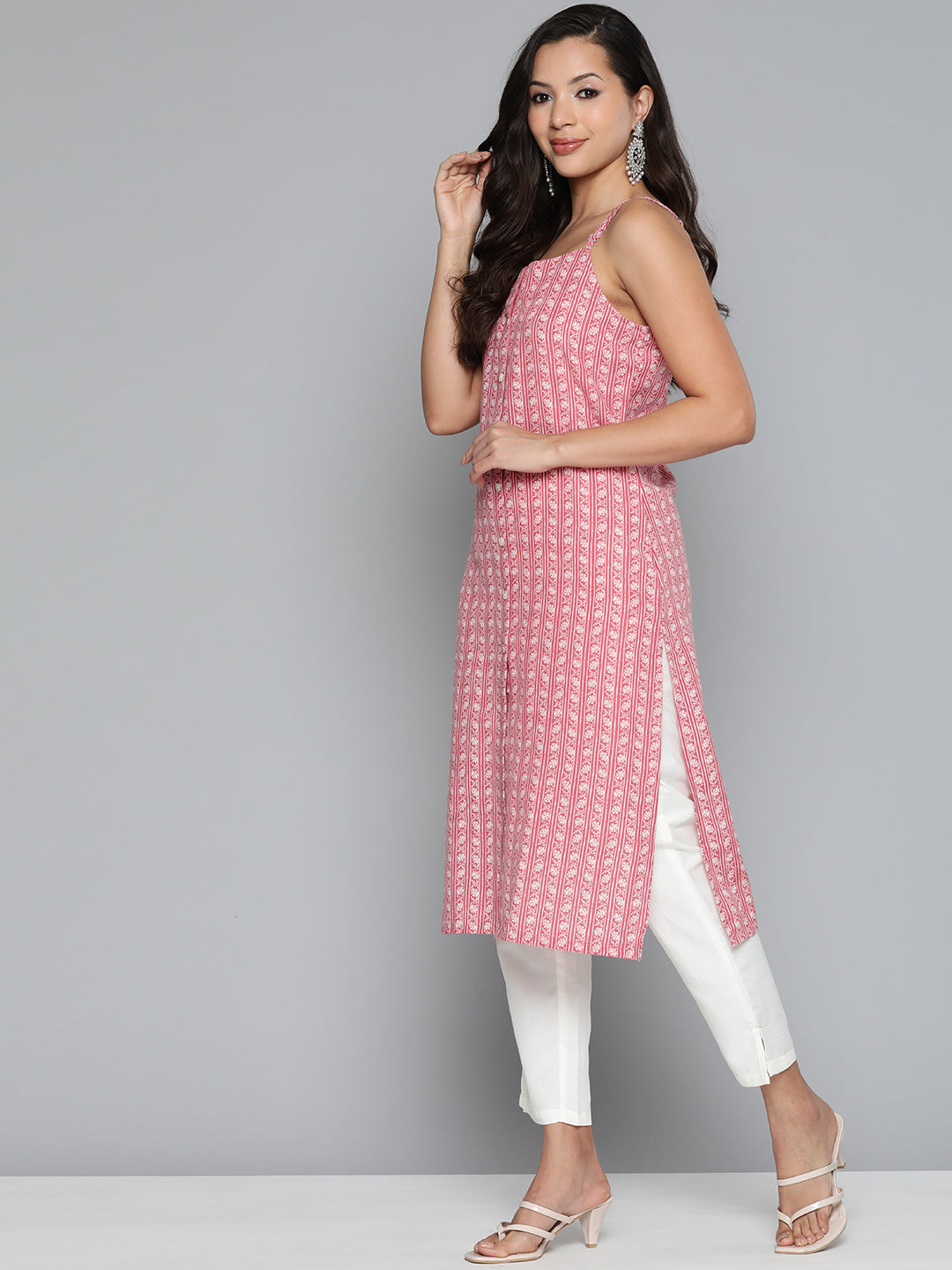 Jompers Women's Floral Printed Red Kurta - Red | Grocsy