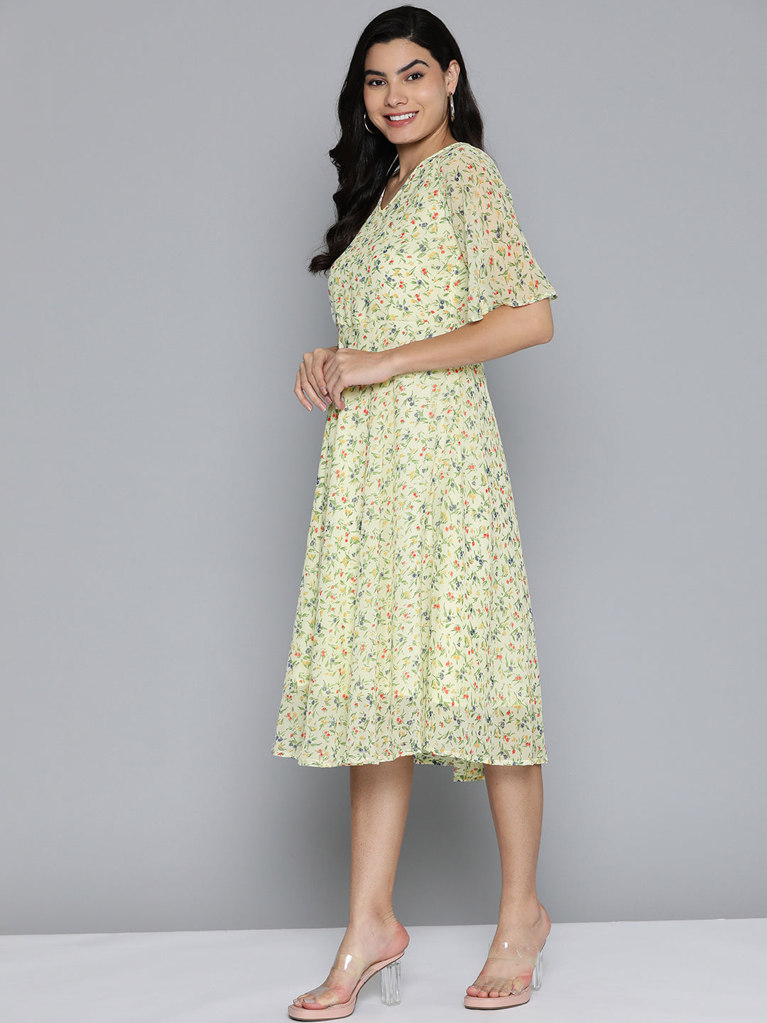 Jompers Women's Floarl print flared georgette dress - Off-White | Grocsy