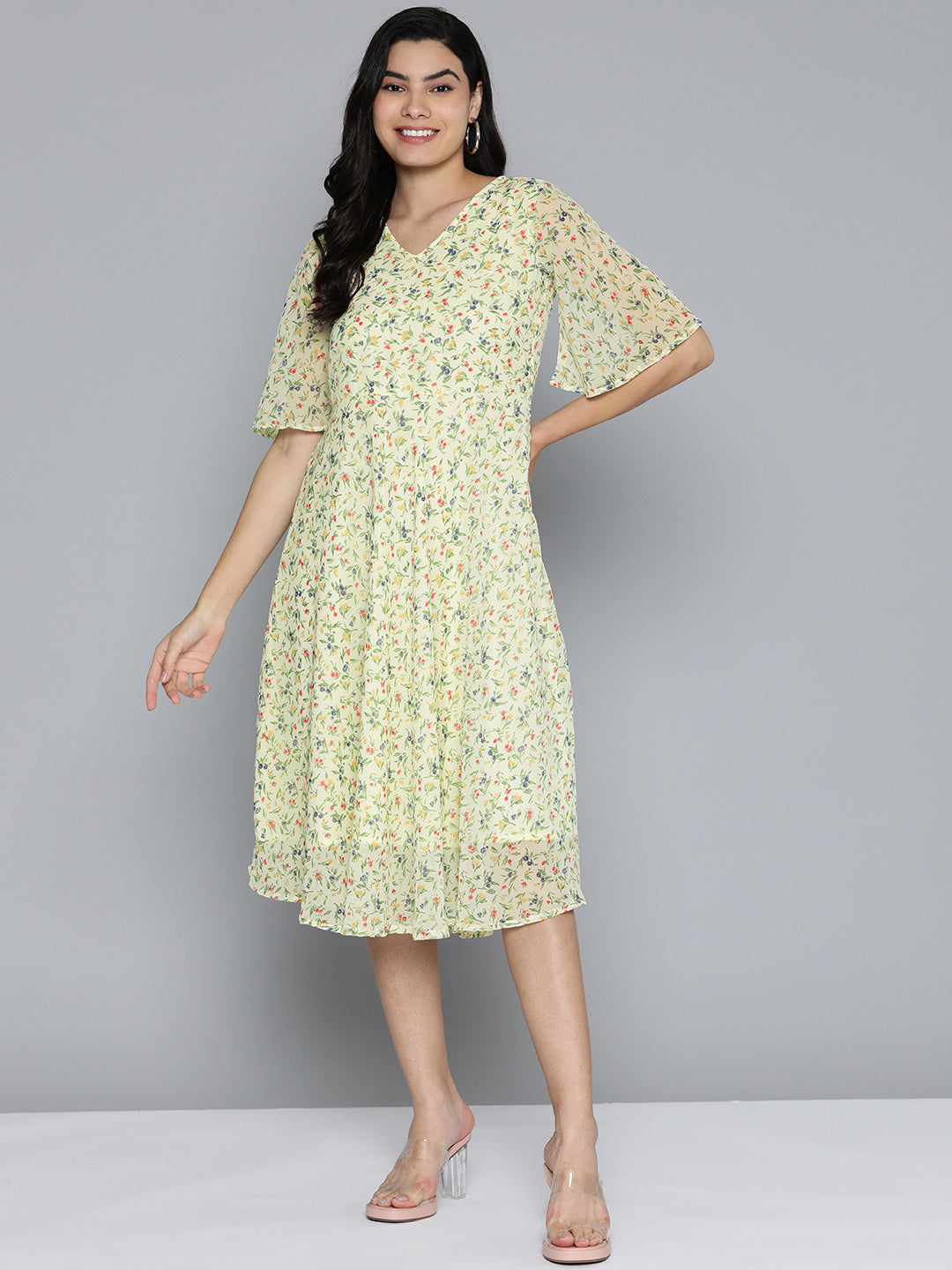 Jompers Women's Floarl print flared georgette dress - Off-White | Grocsy