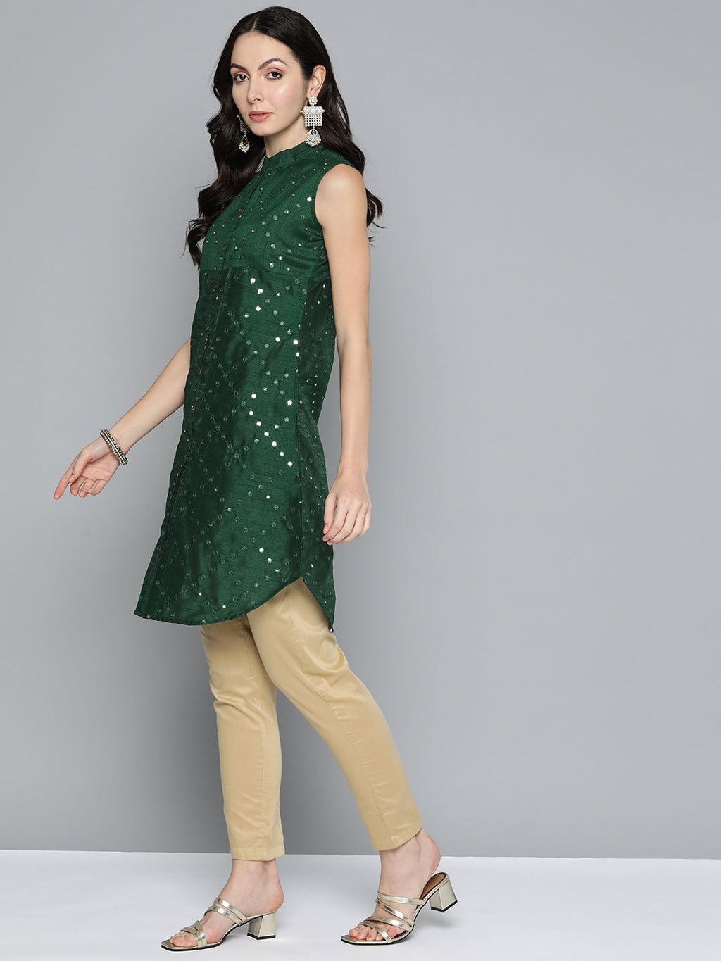 Jompers Women's Geometric Embroidered Mirror Work Kurta - Green | Grocsy