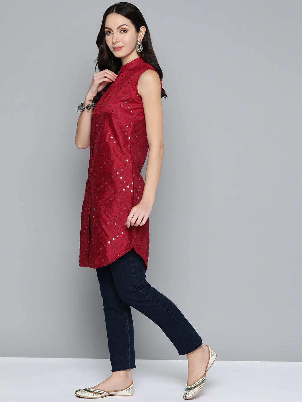 Jompers Women's Geometric Embroidered Mirror Work Kurta - Maroon | Grocsy