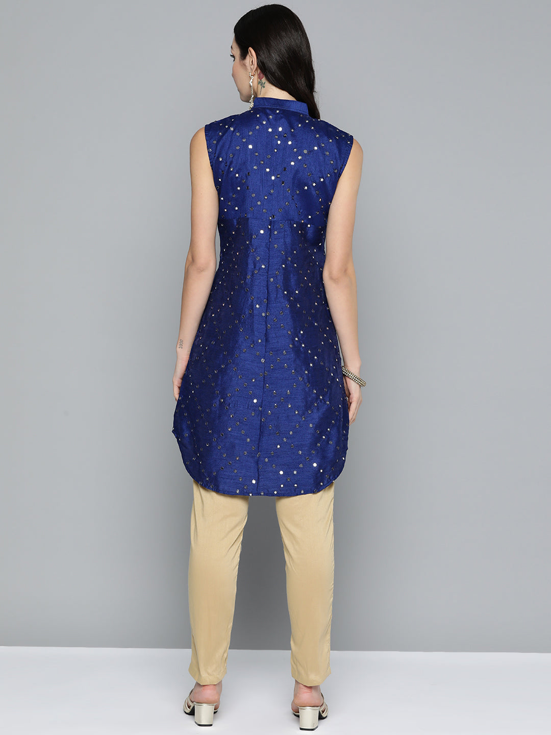 Jompers Women's Geometric Embroidered Mirror Work Kurta - Navy Blue | Grocsy