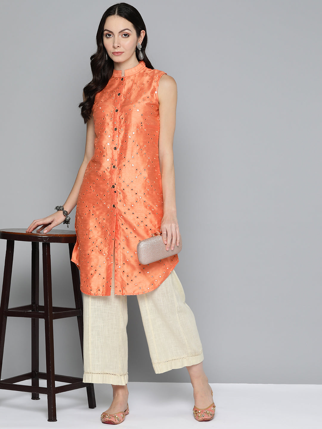 Jompers Women's Geometric Embroidered Mirror Work Kurta - Peach | Grocsy