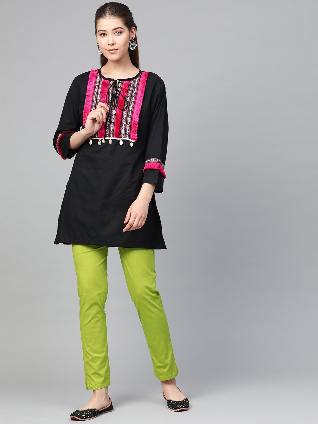 Jompers Women Green Smart Slim Fit Solid Regular Trousers | Grocsy
