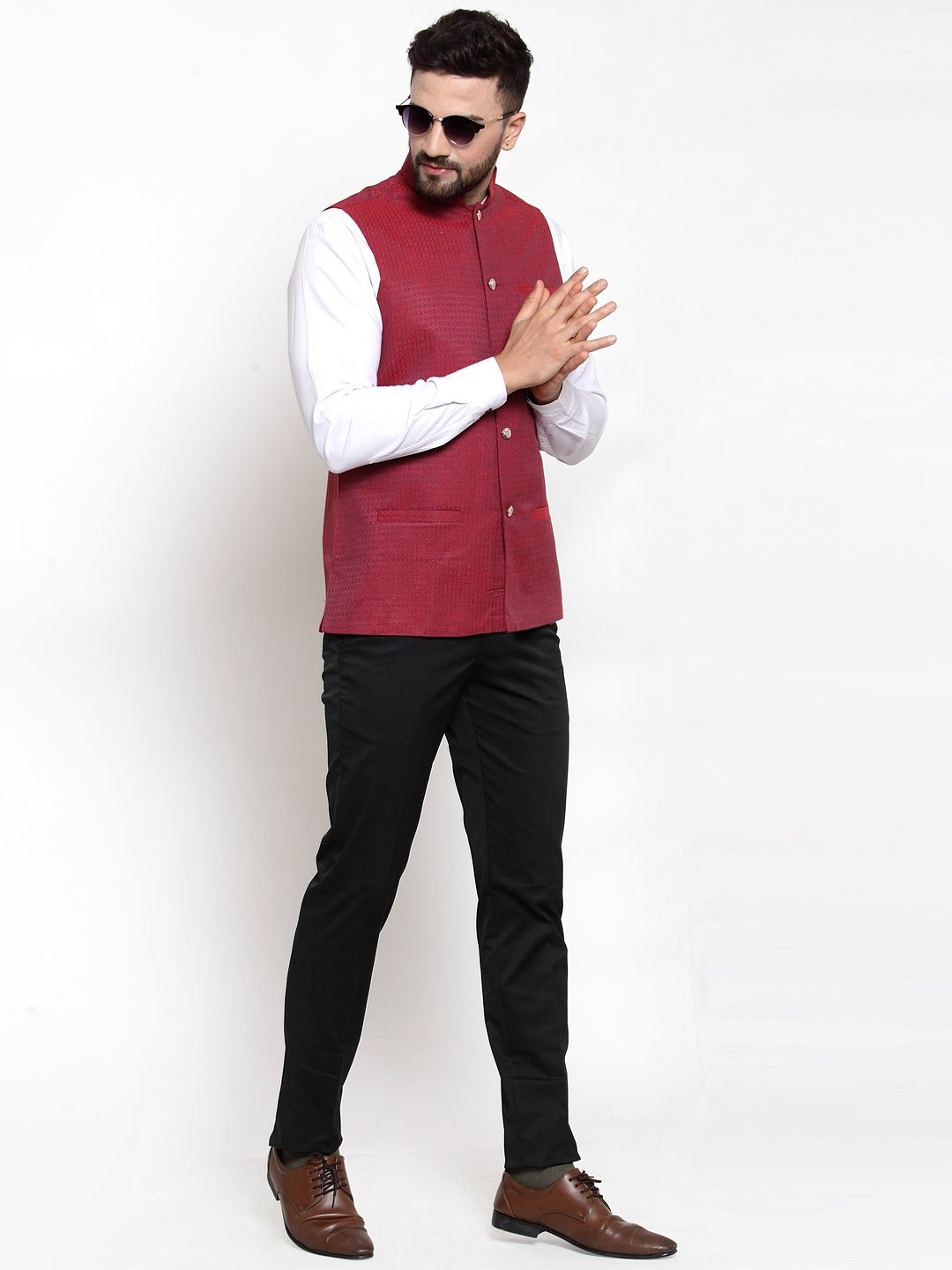 Jompers Men Maroon Woven Nehru Jacket | Grocsy