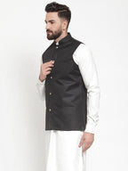 Jompers Men Black Solid Nehru Jacket | Grocsy